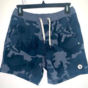 Vuori XS Men’s Core short 5”